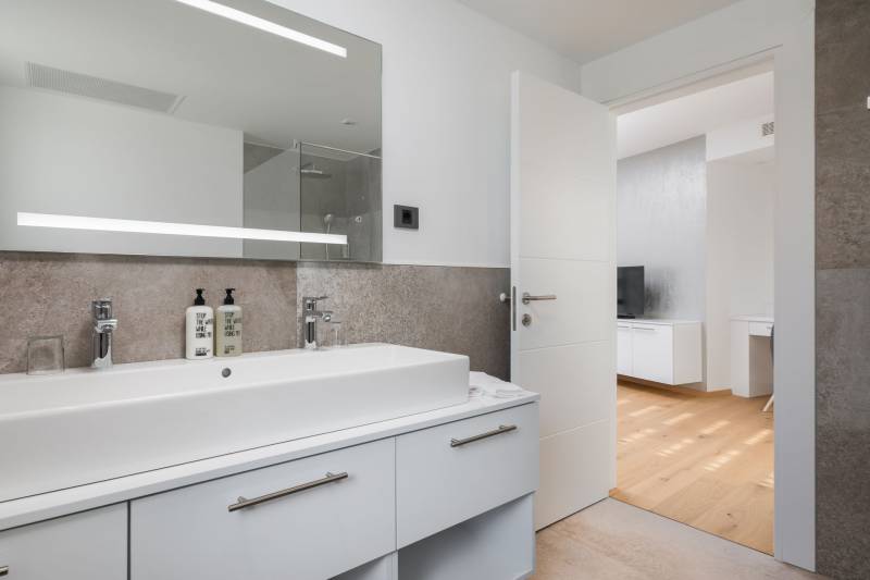 Luxury Apartment Nautica with Pool II Trogir