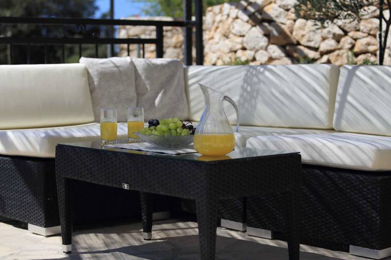 Kuća za Odmor Dalmatian Stone s Bazenom Makarska