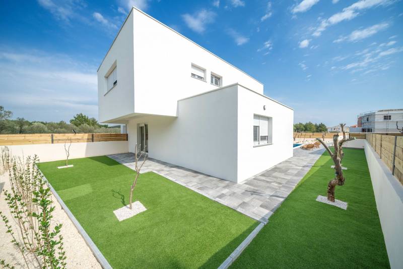 Villa Chronos with Swimming Pool Šibenik