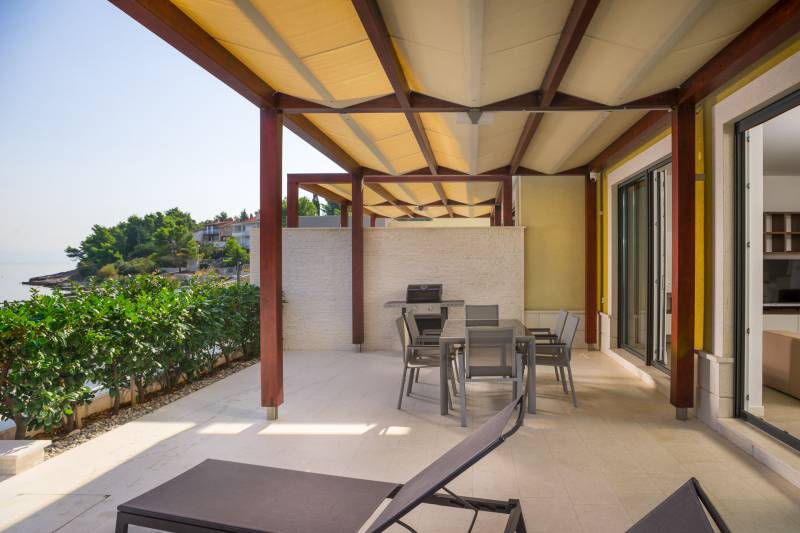 Apartman Lemonade s Bazenom na Plaži I Trogir