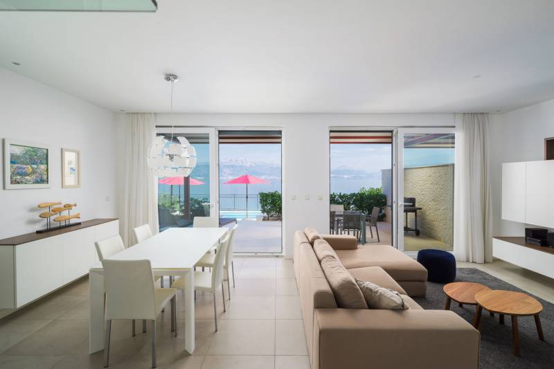Apartman Lemonade s Bazenom na Plaži I Trogir