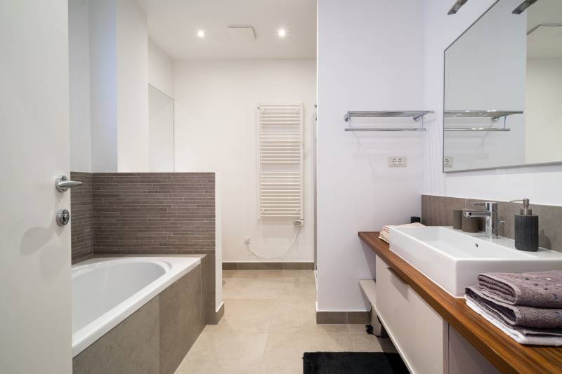 Beachfront Apartment Lemonade with Pool III Trogir