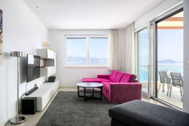 Beachfront Apartment Lemonade IV Trogir