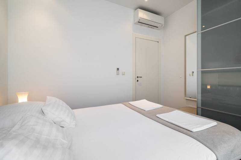 Beachfront Apartment Lemonade IV Trogir
