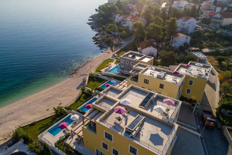 Beachfront Apartment Lemonade IV Trogir