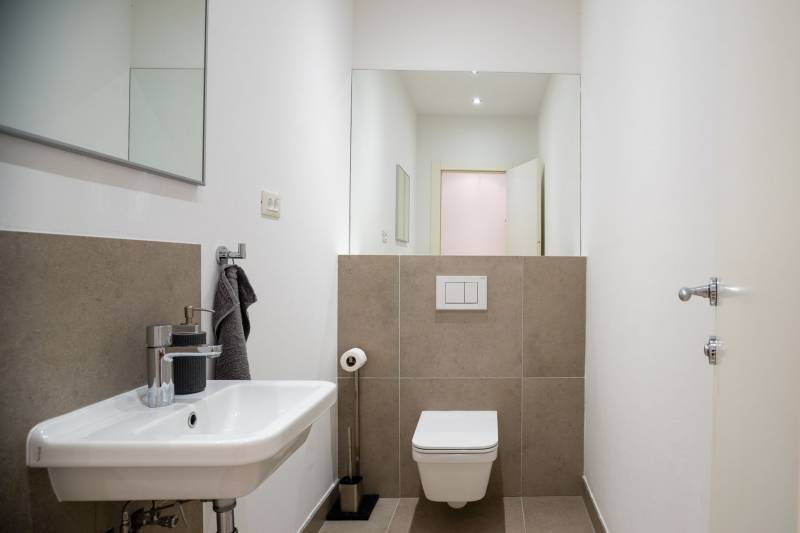 Beachfront Apartment Lemonade with Pool V Trogir