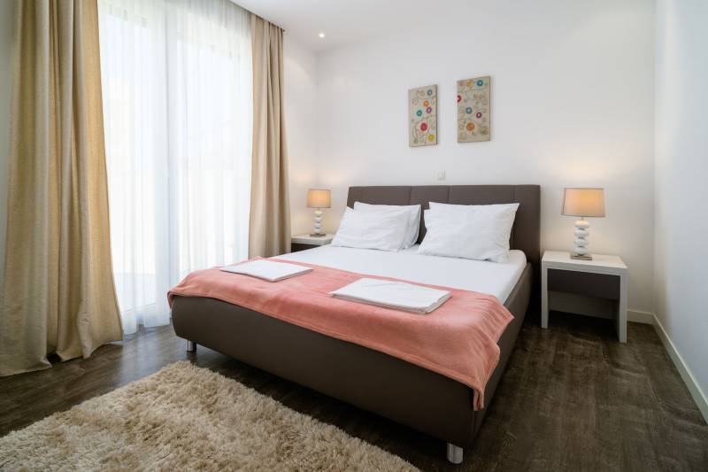 Ferienwohnung Lemonade mit Pool am Strand VII Trogir