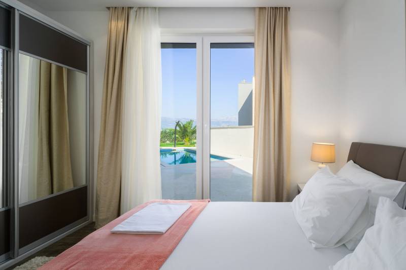 Ferienwohnung Lemonade mit Pool am Strand VII Trogir