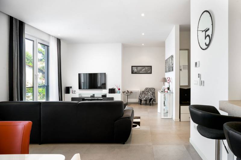 Beachfront Apartment Lemonade VIII Trogir