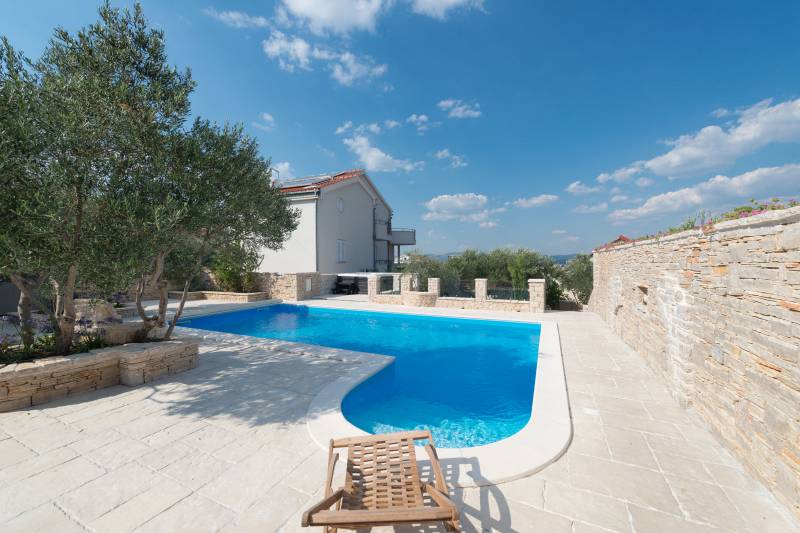 Apartment in Villa Mediterranean Garden III Murter