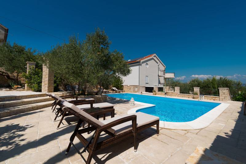 Apartment in Villa Mediterranean Garden III Murter