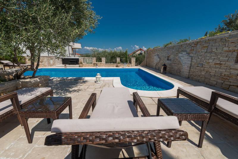 Apartment in Villa Mediterranean Garden III Murter