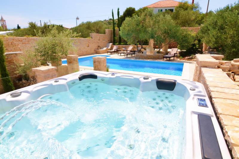 Apartment in Villa Mediterranean Garden III Murter