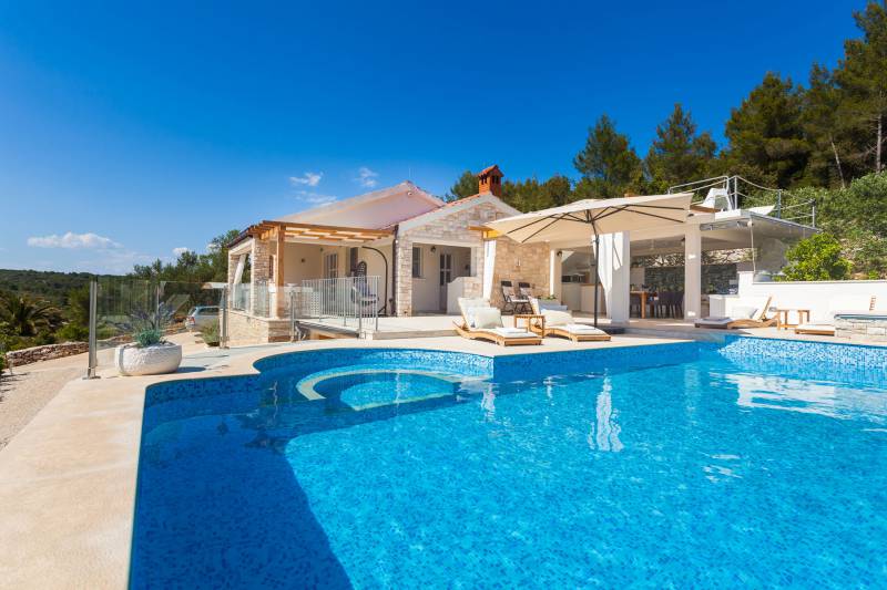 Villa Mariette with Heated Pool Korčula