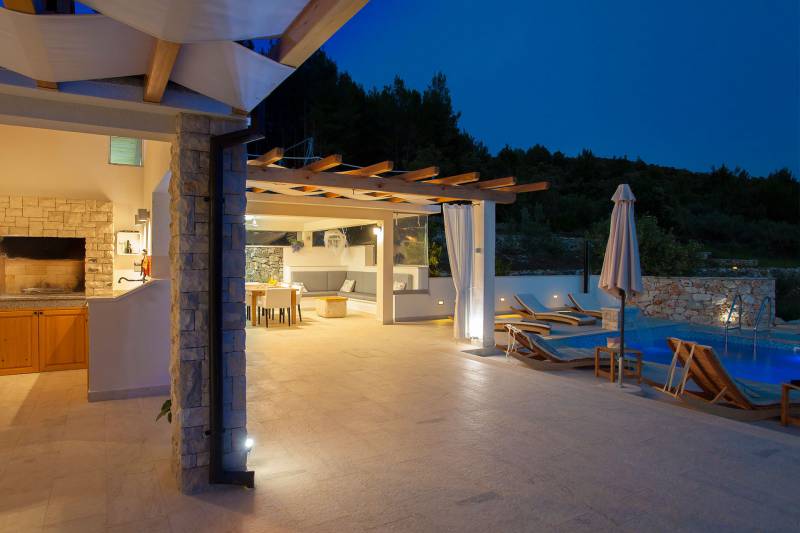 Villa Mariette with Heated Pool Korčula