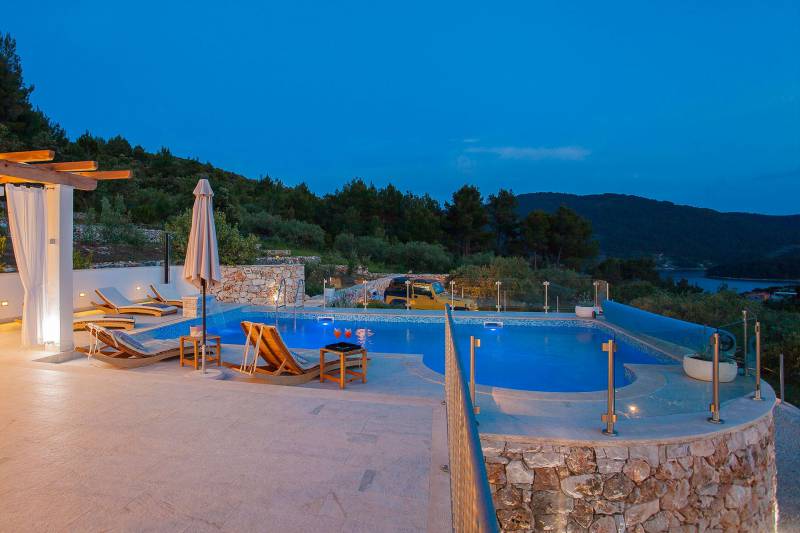 Villa Mariette with Heated Pool Korčula