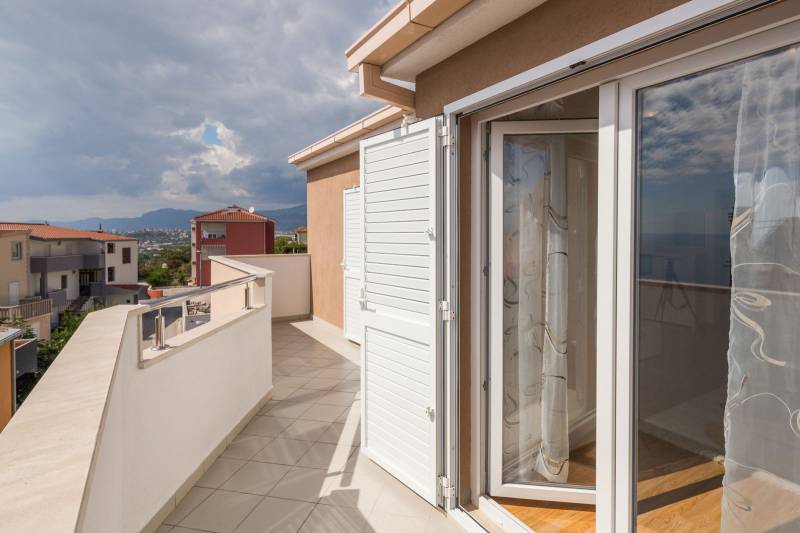 Apartment in Villa Santos with Swimming Pool VIII Split