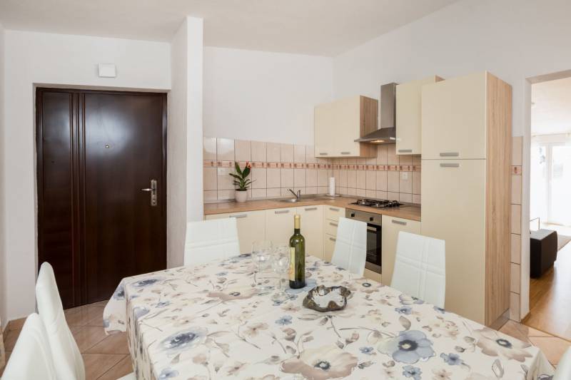 Apartment in Villa Santos with Swimming Pool VIII Split