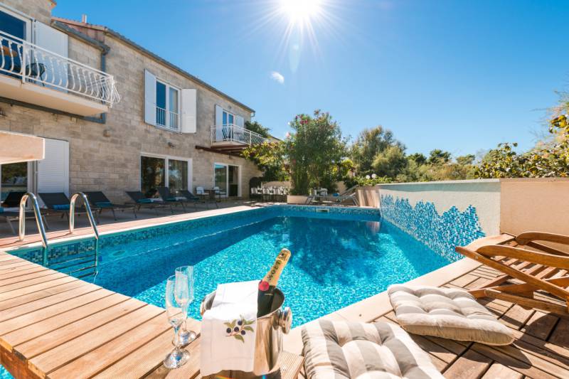 Villa Blue Ocean with Swimming Pool