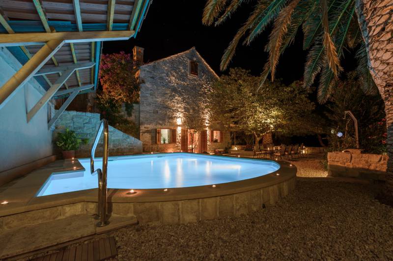 Villa de Maris with Pool Pelješac