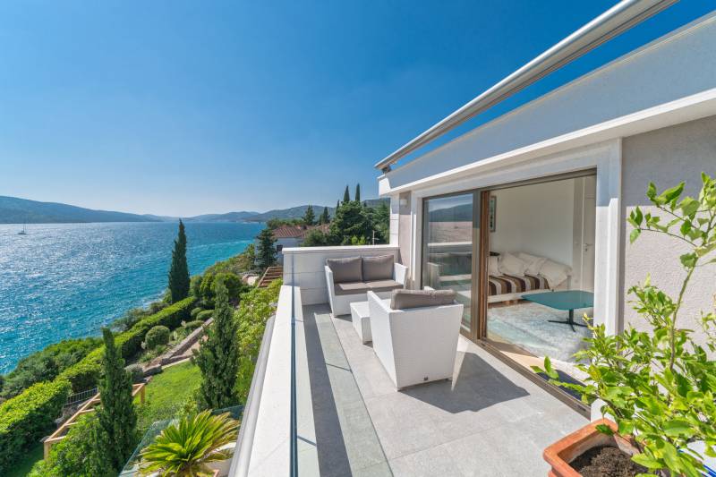 Villa Mediterraneo with Swimming pool