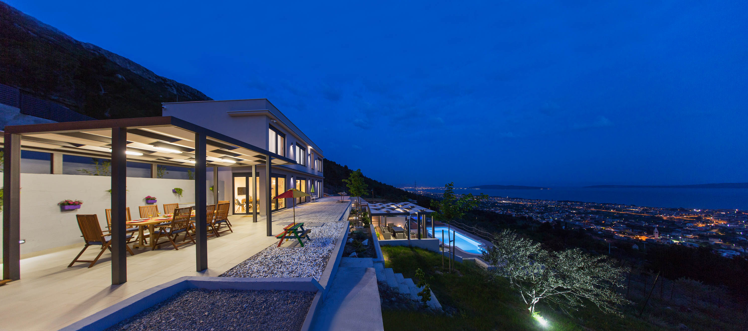 Luxury Villa Grand View with Swimming Pool