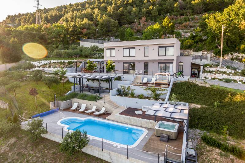 Luksusowa Willa Grand View z Basenem Split