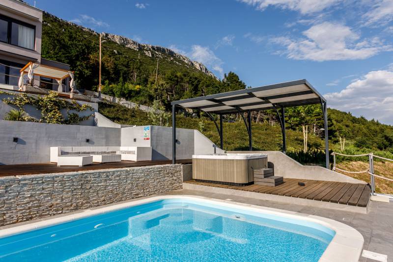 Luksusowa Willa Grand View z Basenem Split