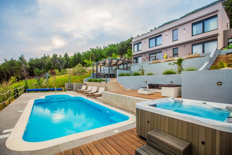 Luksusowa Willa Grand View z Basenem Split