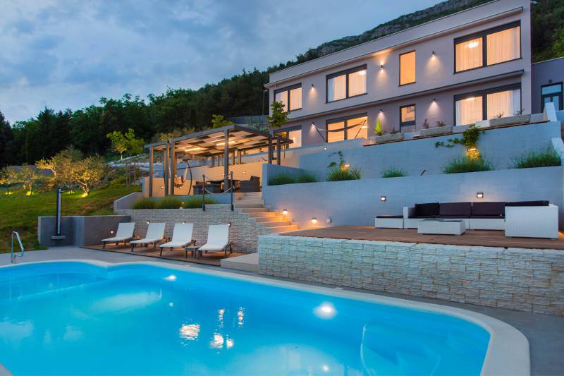 Luksusowa Willa Grand View z Basenem Split