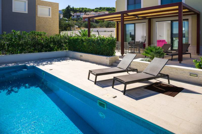 Vila Lemonade s Bazenom na Plaži III Trogir