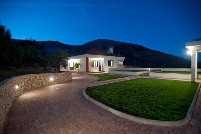 Luxury Villa Emerald Olive with Pool Trogir