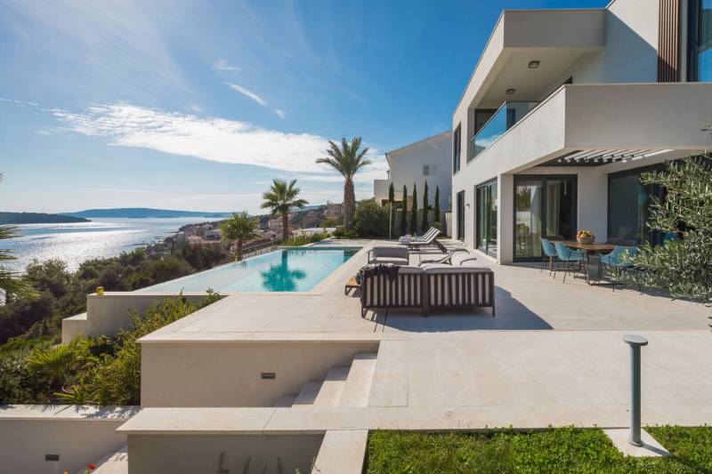 Luxusvilla Elyzeum mit beheiztem Pool Trogir