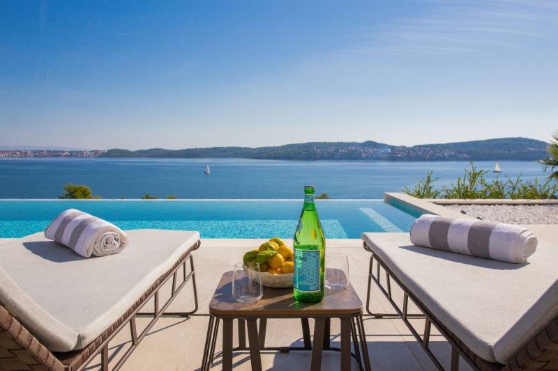 Luxusvilla Elyzeum mit beheiztem Pool Trogir