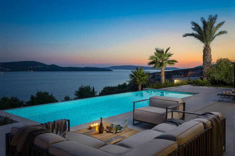 Luxusvilla Elyzeum mit beheiztem Pool Trogir