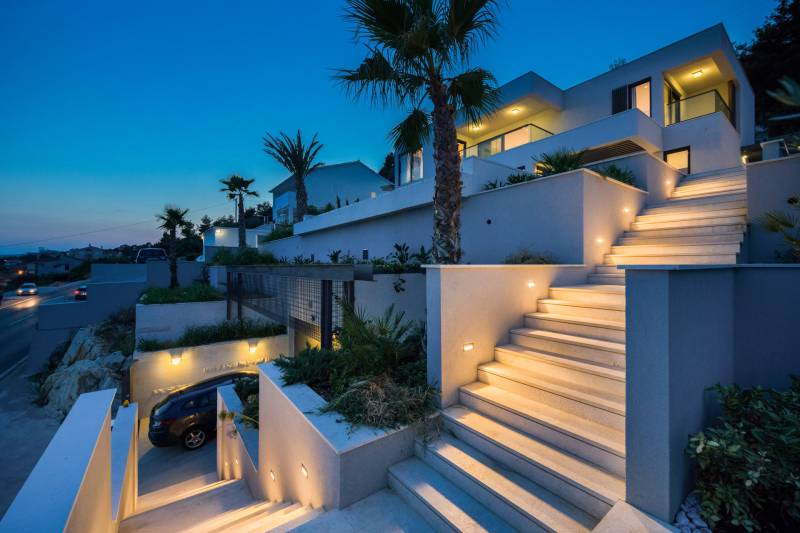 Luxusvilla Elyzeum mit beheiztem Pool Trogir