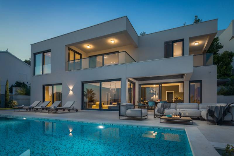 Luxusvilla Elyzeum mit beheiztem Pool Trogir