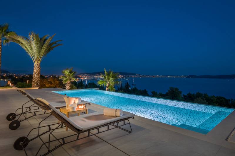 Luxusvilla Elyzeum mit beheiztem Pool Trogir