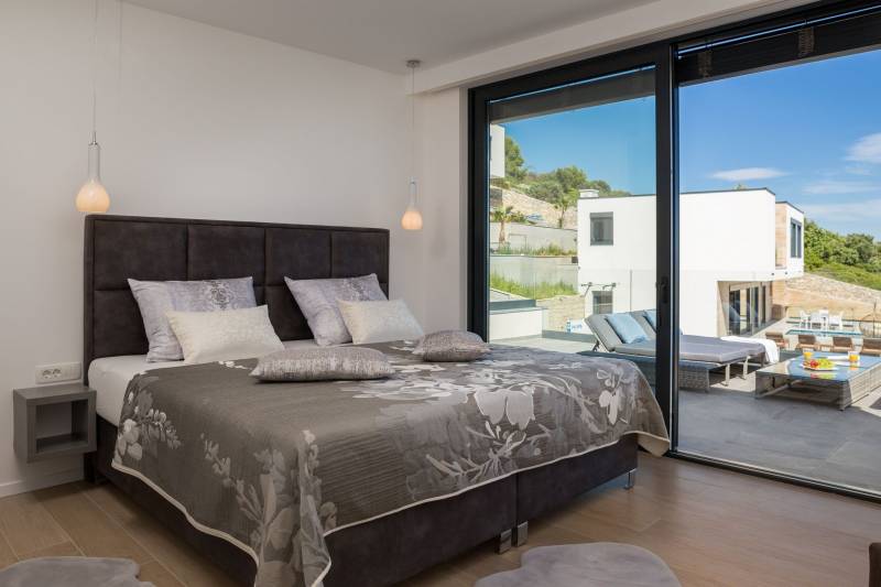 Luksuzna Vila White Pearl s Bazenom Trogir