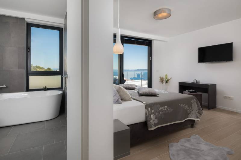 Luksuzna Vila White Pearl s Bazenom Trogir