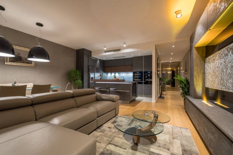 Luxury Residence Gabriela with Pool Split
