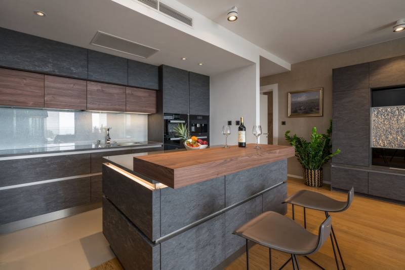 Luxury Residence Gabriela with Pool Split