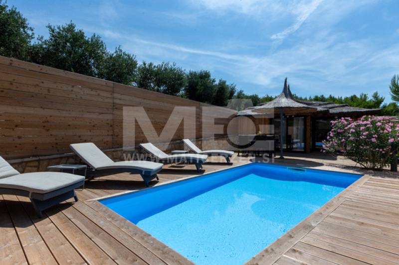 Luxury Bungalow Lei with Pool Murter