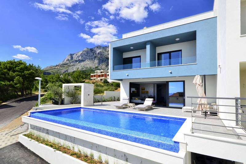 Villa Ninona med Basseng I Makarska