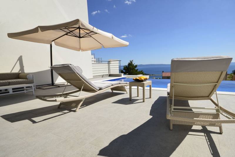 Villa Ninona med Basseng I Makarska