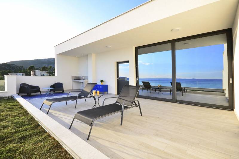 Villa Ninona med Basseng I Makarska