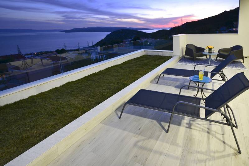 Villa Ninona med Basseng I Makarska