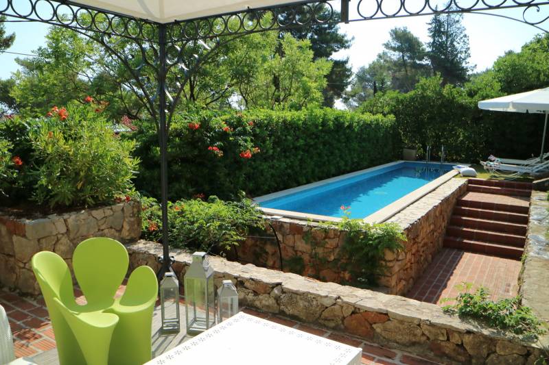 Villa Pharos with Swimming Pool Hvar