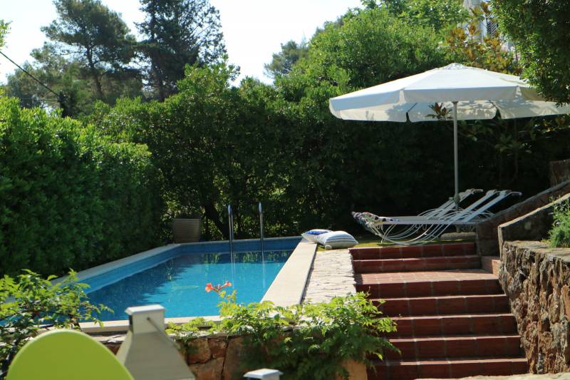 Villa Pharos with Swimming Pool Hvar