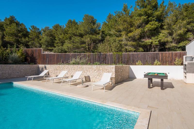Luxury Villa Juliet with Heated Pool Brač